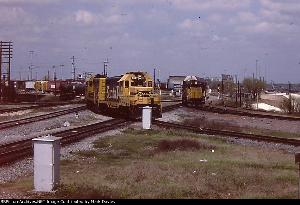 ATSF 2077